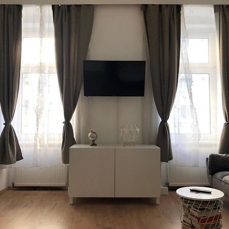 Marchfeldstrasse Apartment Вена Экстерьер фото